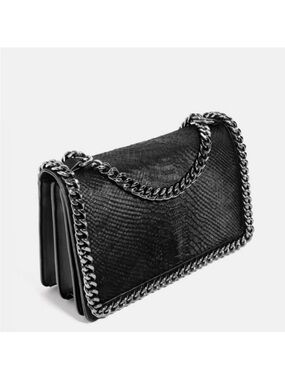 Zara Leather Black Textured Shoulder Bag with Silver Chain